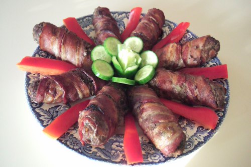 Beef & Bacon “Sausages” with Dry Fruits